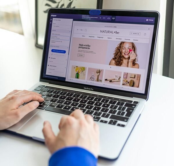 Professional Web Platform 6476970694 for Businesses